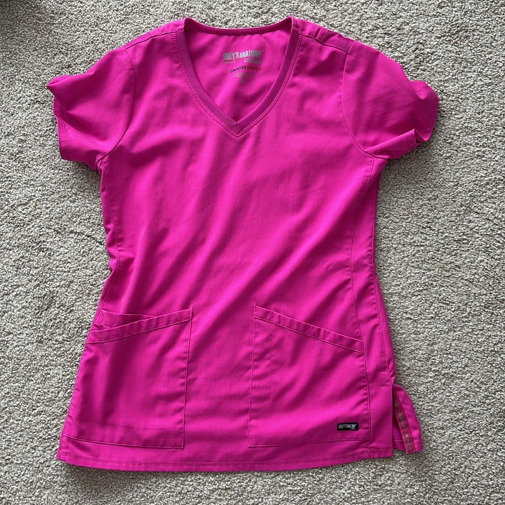 Pink scrubs - Picture 2 of 7